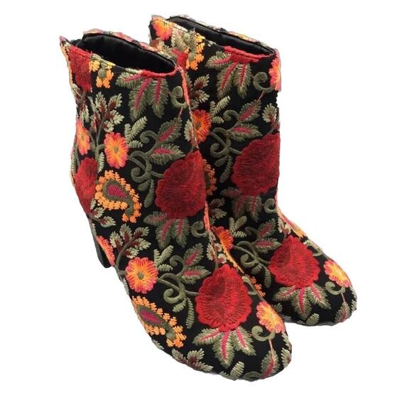 Sole Society Shoes - Sole Society Boots Womens 7.5 Ankle Black Floral Embroidered Block Heel Zip